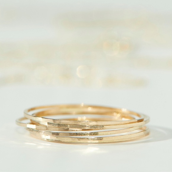 Catbird Threadbare Gold Stacking Ring - Picture 1 of 16